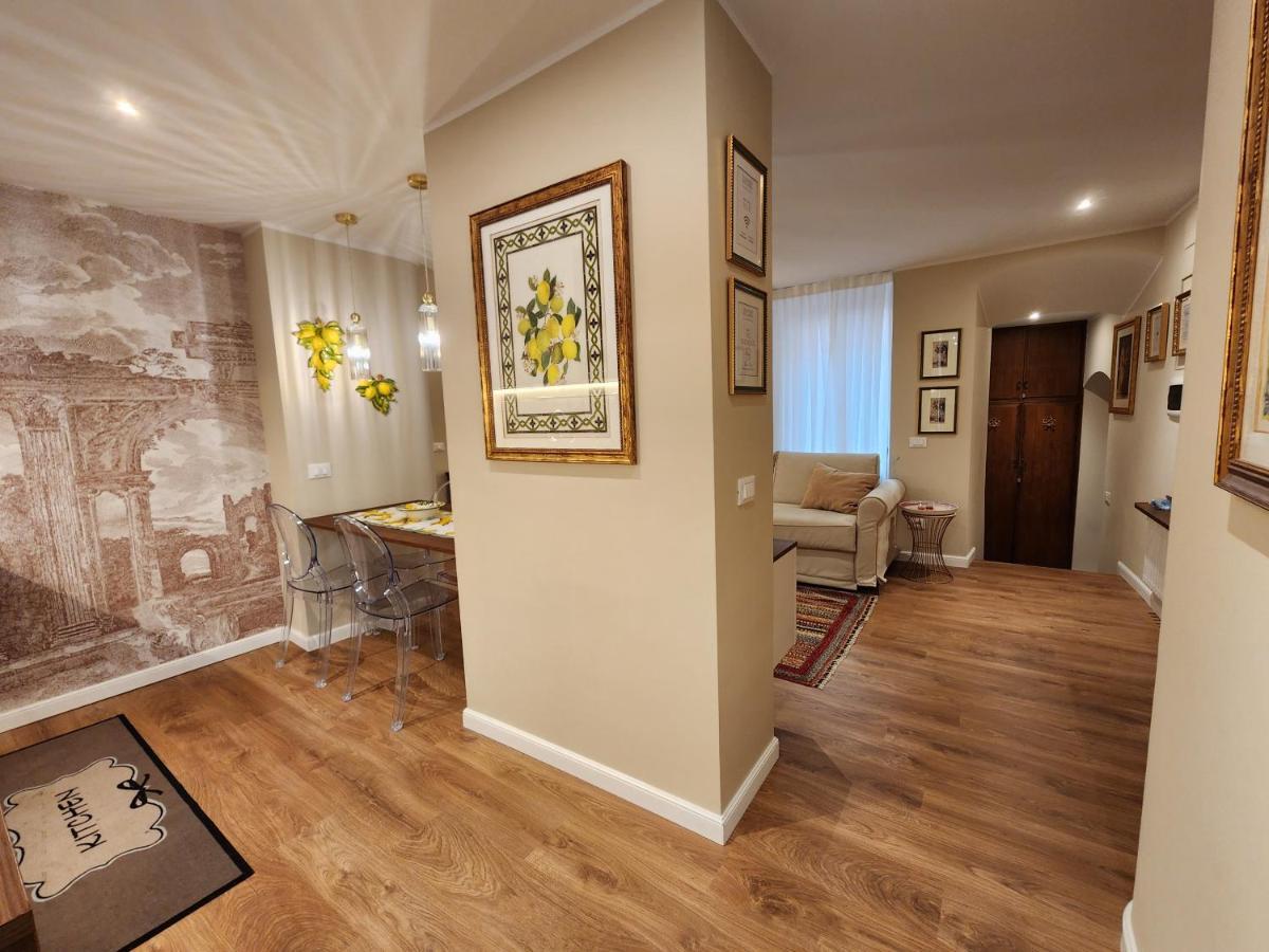 Charming Stay In Roma - Luxury Holiday Apartment Exterior foto