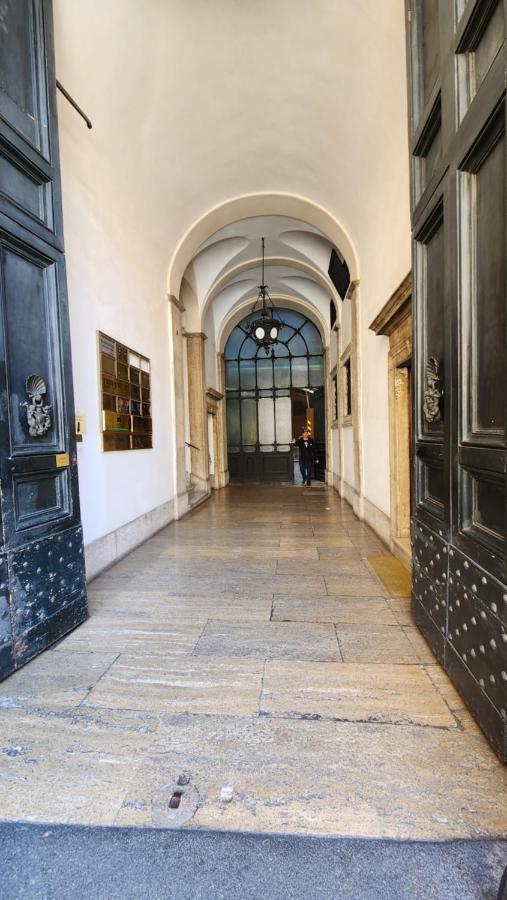 Charming Stay In Roma - Luxury Holiday Apartment Exterior foto
