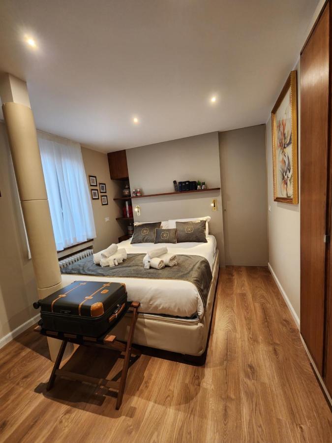 Charming Stay In Roma - Luxury Holiday Apartment Exterior foto