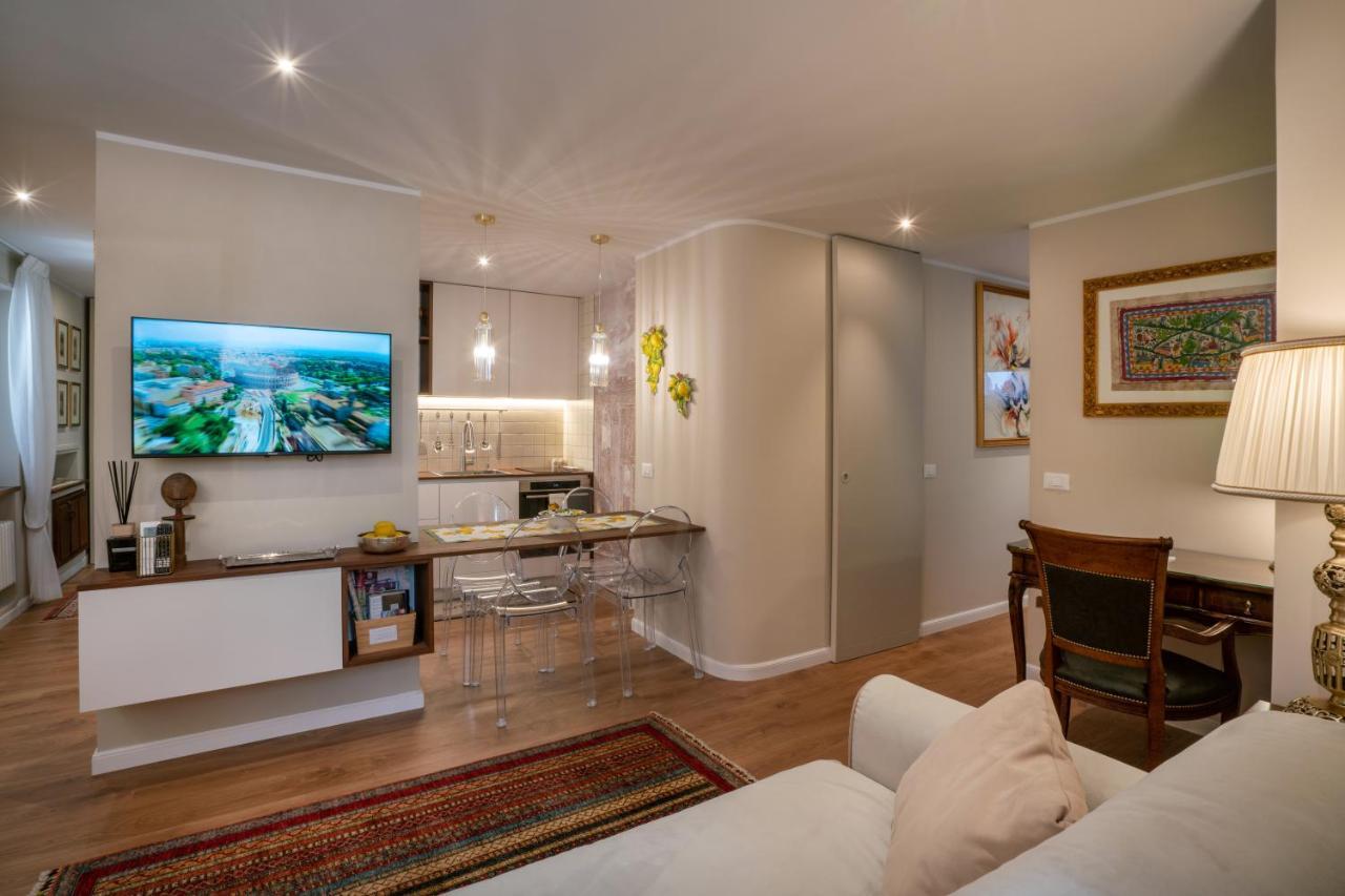 Charming Stay In Roma - Luxury Holiday Apartment Exterior foto