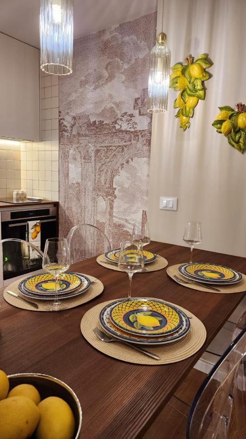 Charming Stay In Roma - Luxury Holiday Apartment Exterior foto