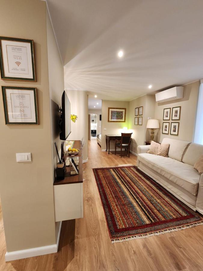 Charming Stay In Roma - Luxury Holiday Apartment Exterior foto